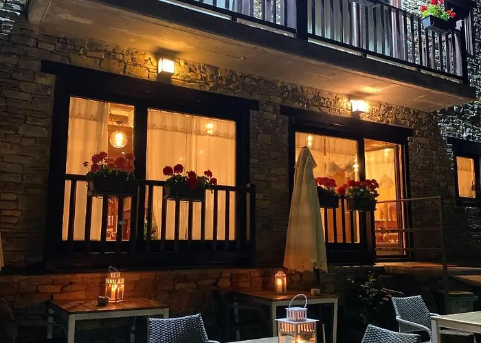 Hotell Tierras De Aran Betlán