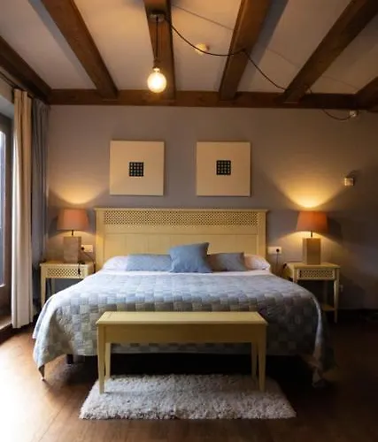 Tierras De Aran Hotell