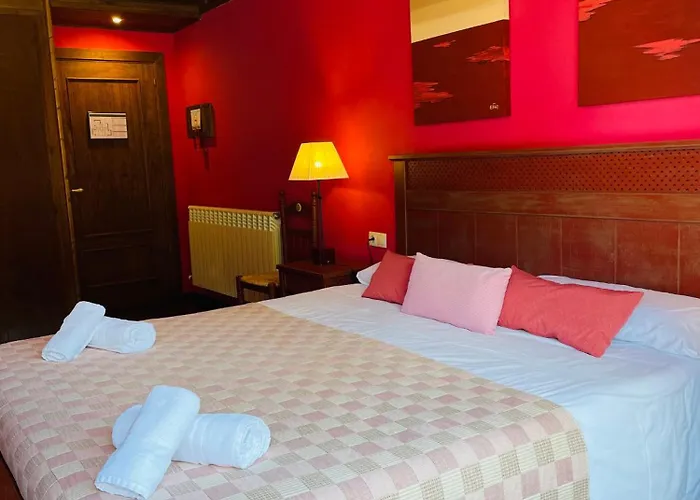 Tierras De Aran Hotell