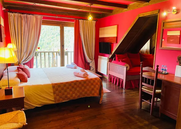 Tierras De Aran Hotell 3*