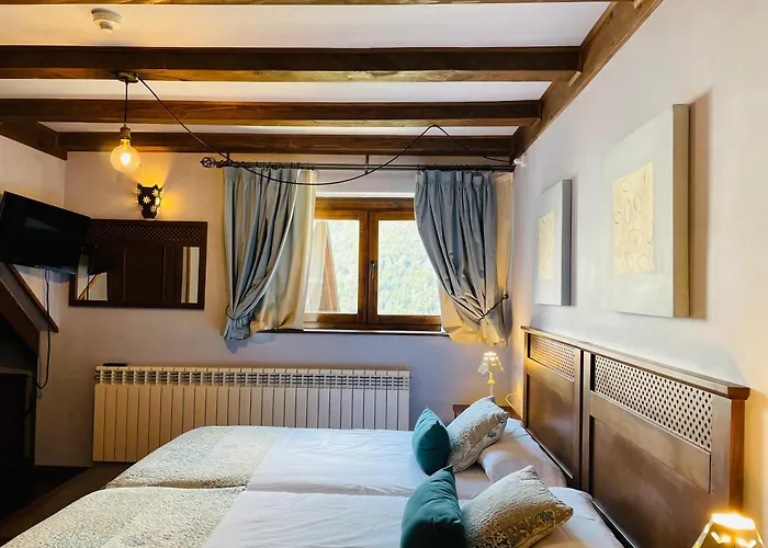 Hotell Tierras De Aran Betlán