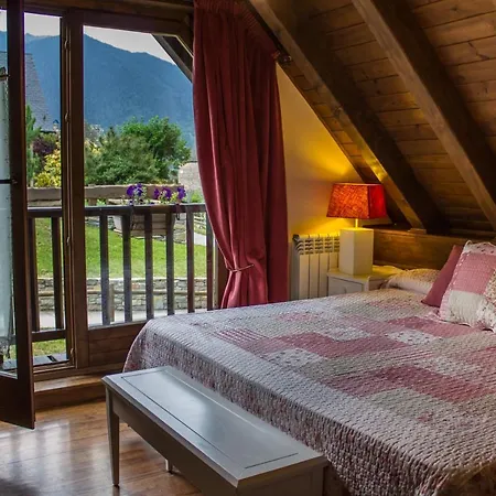 Tierras De Aran Hotel 3*